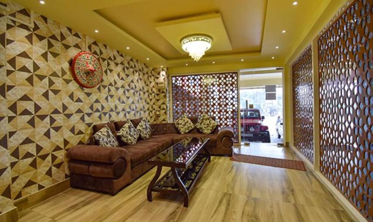 Fabhotel Rr Suites Guwahati Bagian luar foto